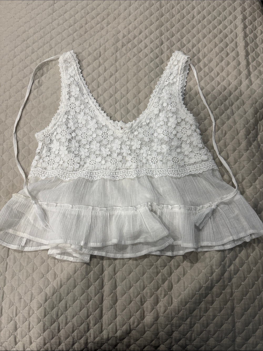 Francesca's Collections Ivory Lace Ruffle Camisole